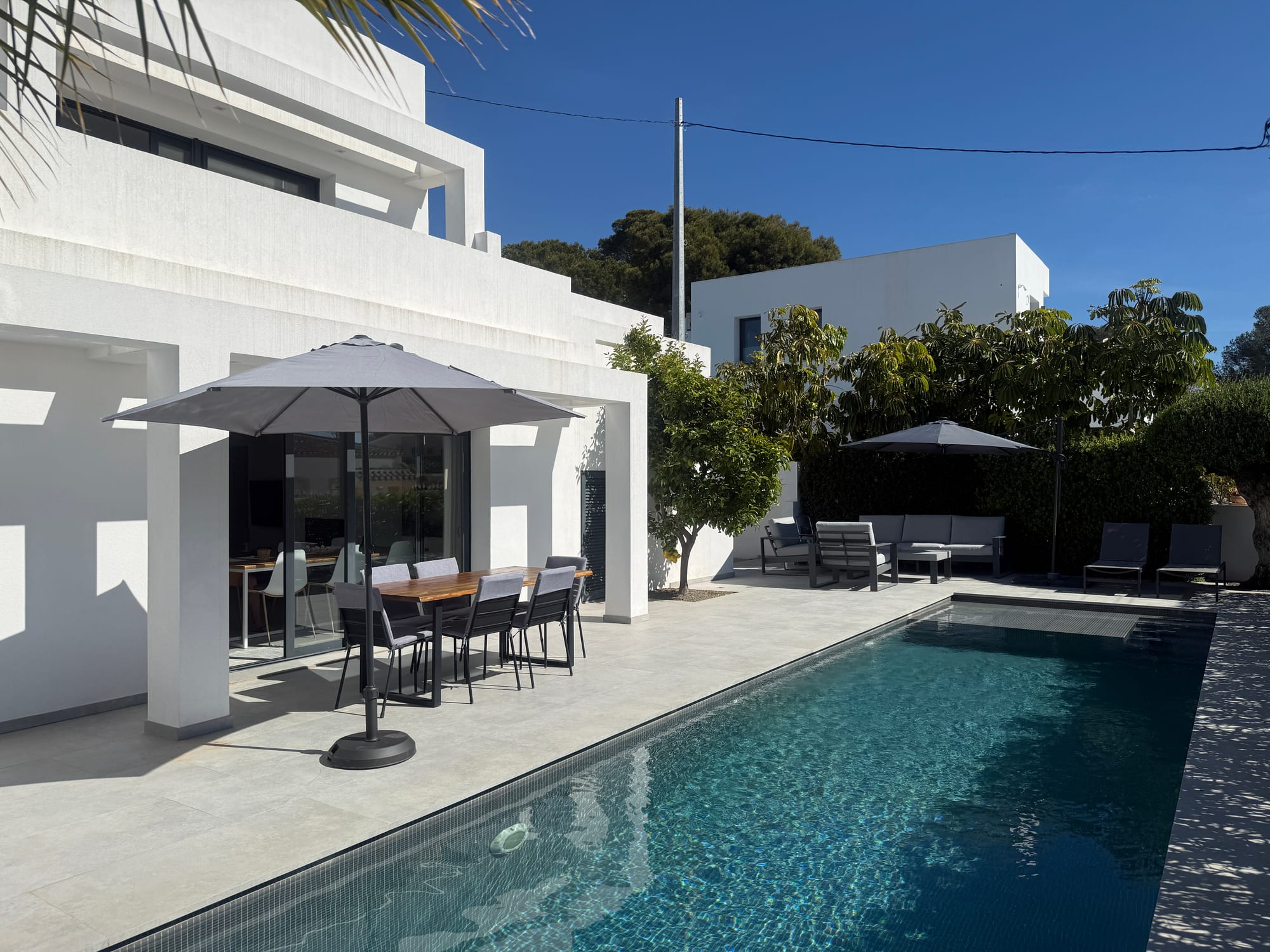 Pool & Terrace