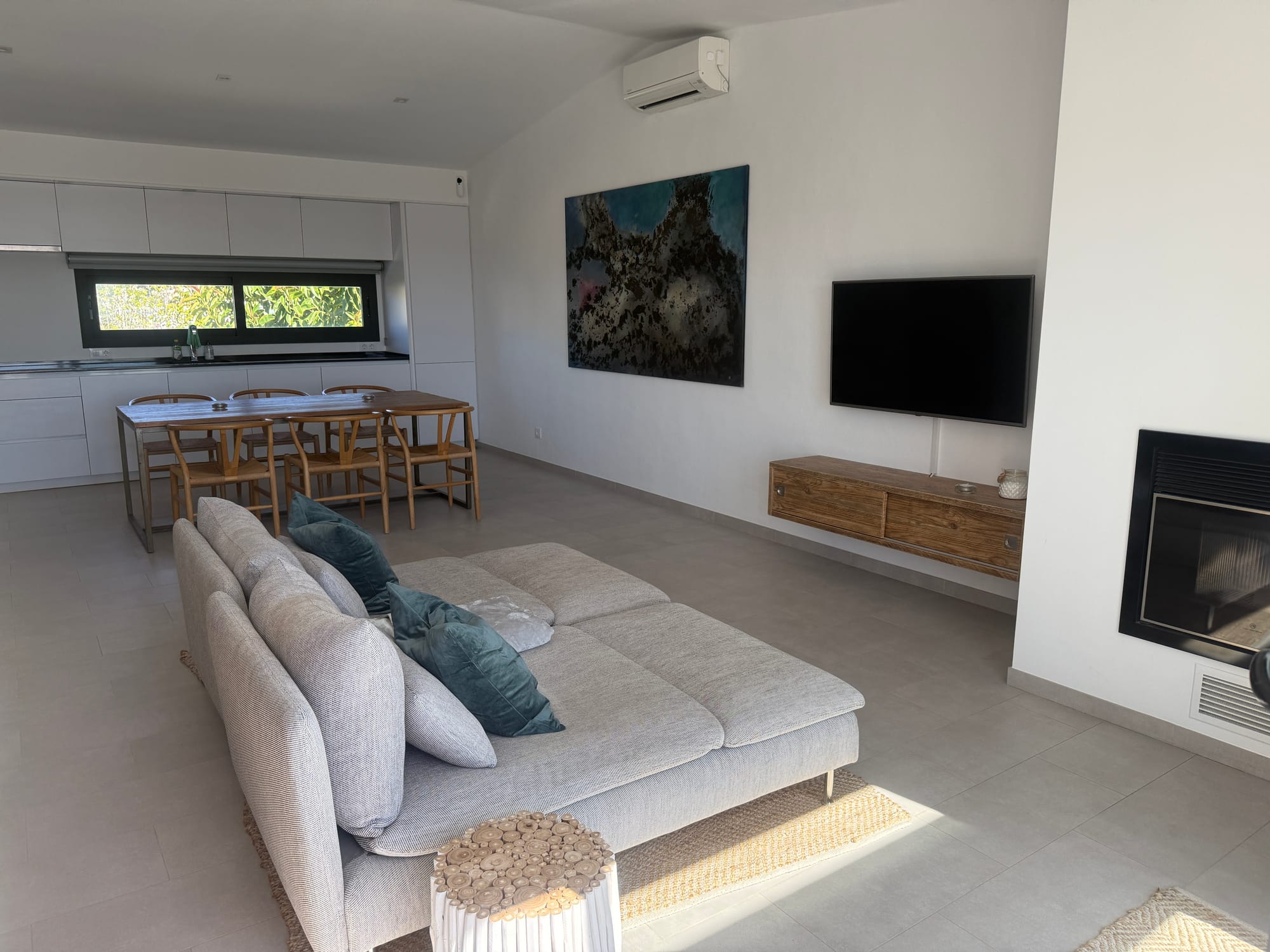 Upper Living Area
